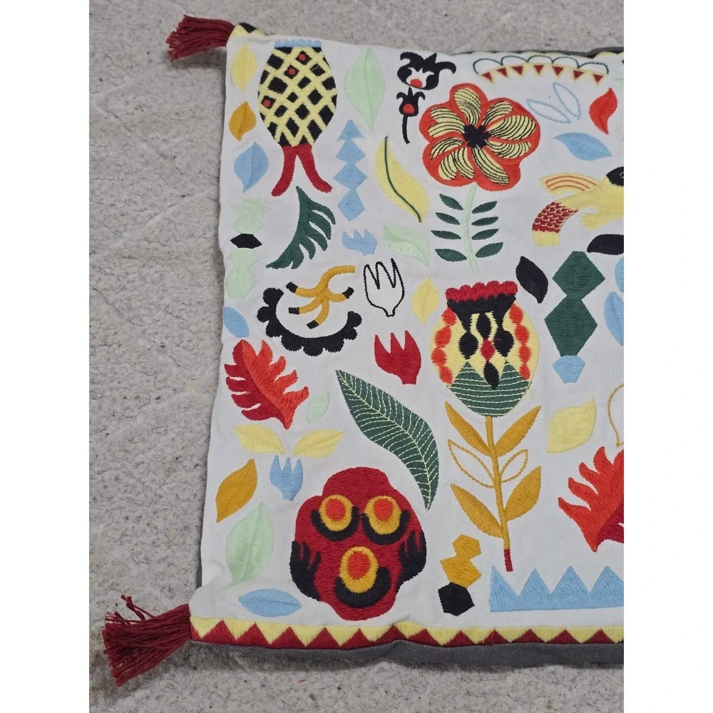 IKEA saralena cushion